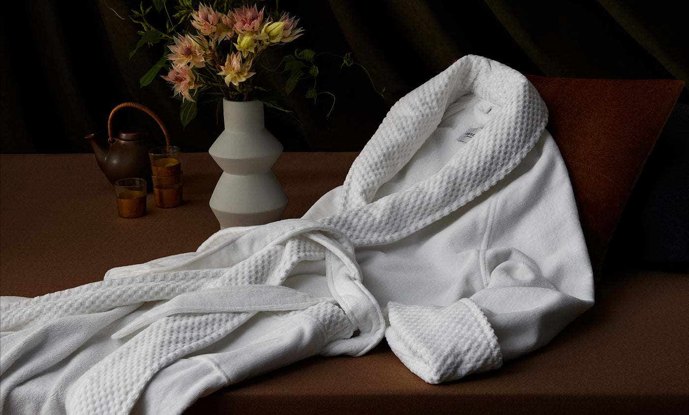 Luxurious Italian bath robes, hotel collection robes, spa luxury bathwear crafted with 100% Turkish Aegean cotton, cotton velour bathrobes | Mascioni Hotel Collection